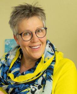 Claudia KRÜGER